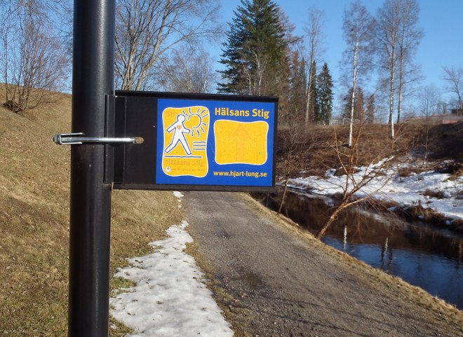 På rätt väg, uppenbarligen.