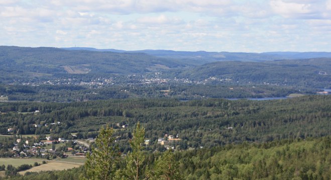 Mer utsikt. Därborta är Kramfors. More view. Overthere is Kramfors.