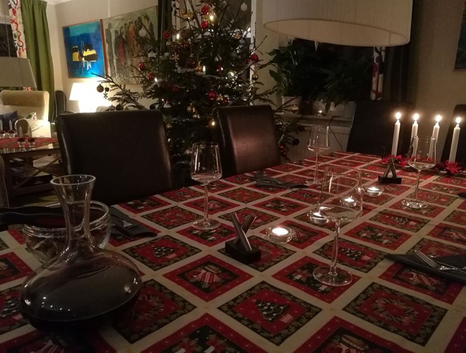 Dagen före dagen-bordet. The day-before-the-day table.