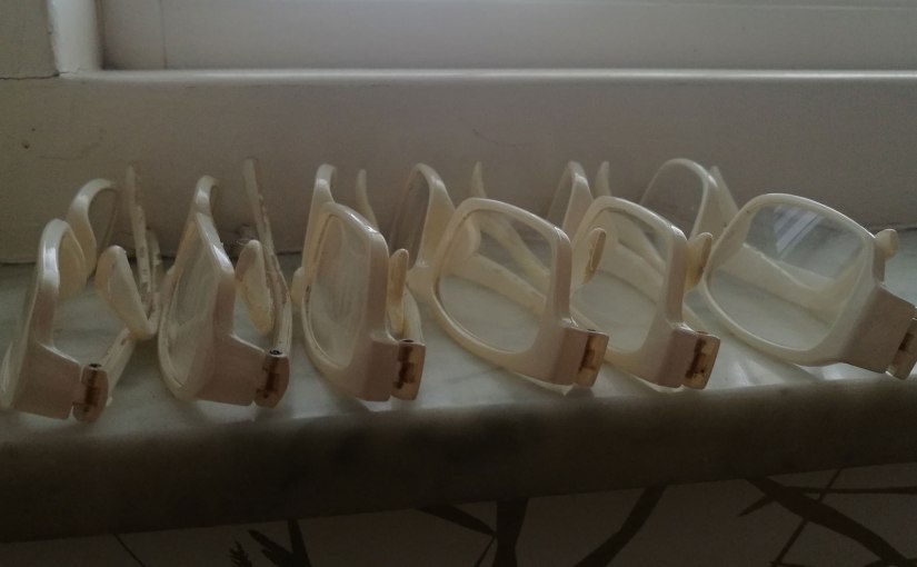 Var är mina glasögon?/Where are my&nbsp;glasses?