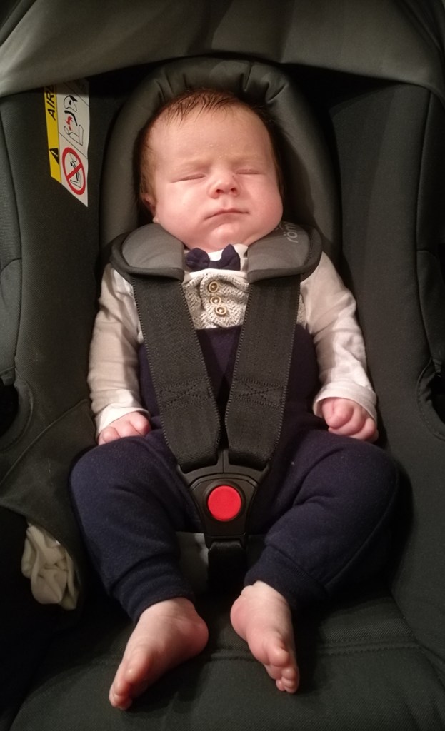 Kasper, mätt och trött.