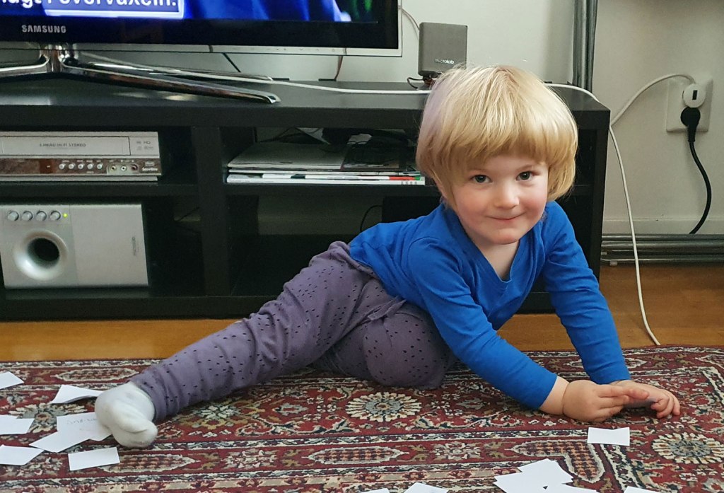 Kasper och kortspelet.