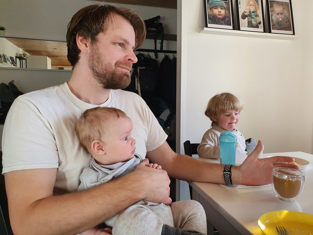 Jonas med Hugo och Kasper.